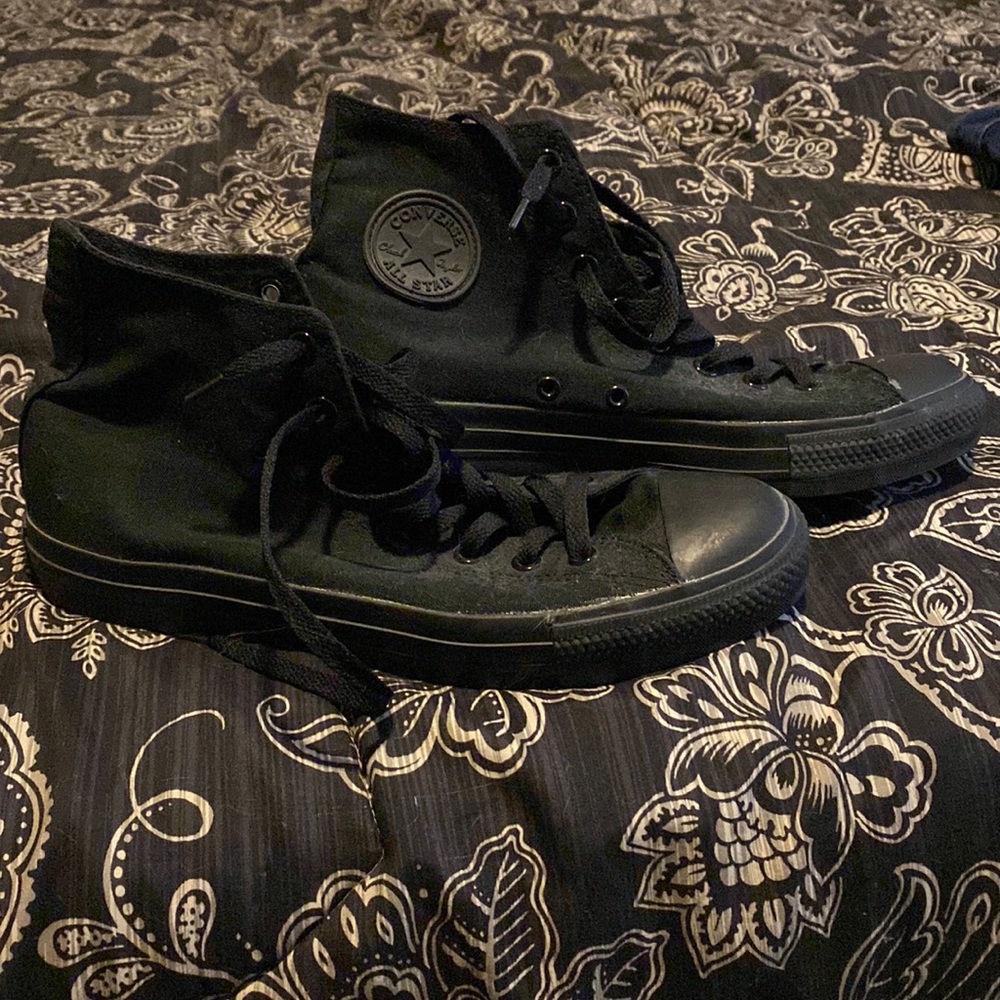 Men’s high top converse size 10